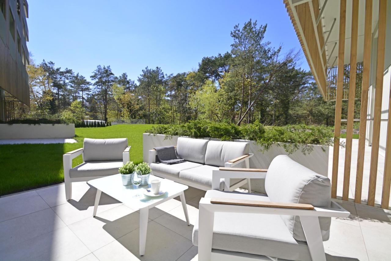 Apartamenty Bryza - Baltycki B-06 Z Tarasem, 100M Od Morza Swinoujscie Exterior photo